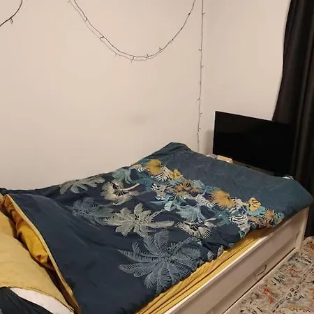 Apartment La Maison Bleue -